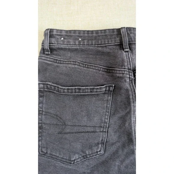 American Eagle Black High Rise Cut Off Shorts Size 6 Stretch - Picture 3 of 10
